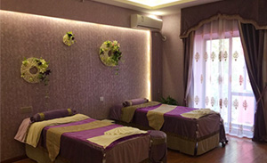 深秋花季传媒APP网站免费进入高端美容会...