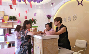 现在开什么店最赚钱？江...