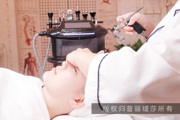 美容院美容美体之驻颜润泽项目