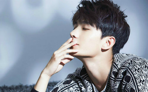 当红小生杨洋如何保养的？取经男神护肤法