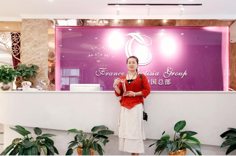 阜阳美容院老板重拾梦想 签约花季传媒APP网站免费进入花季传媒免费网站！