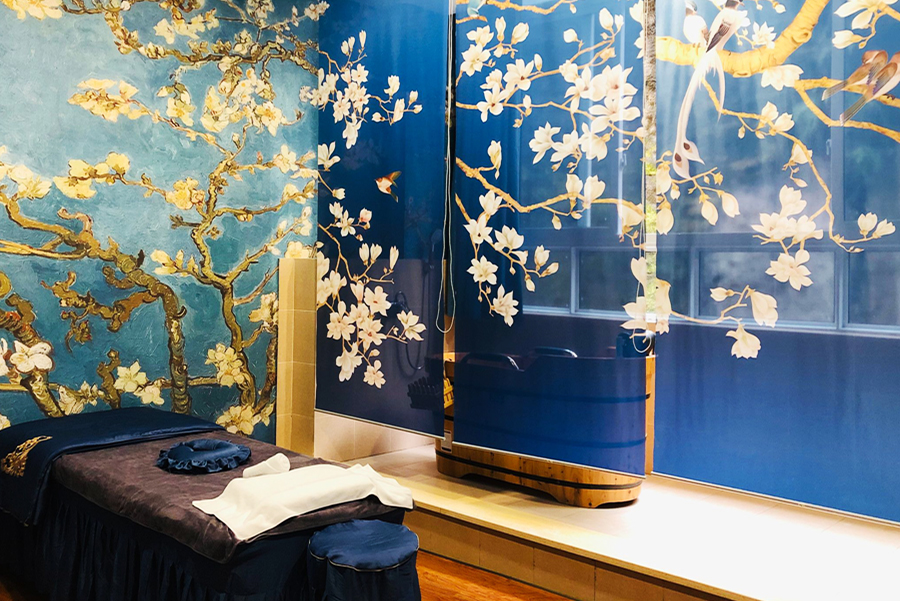 皮肤管理是花季黄色片还是自己开店好？